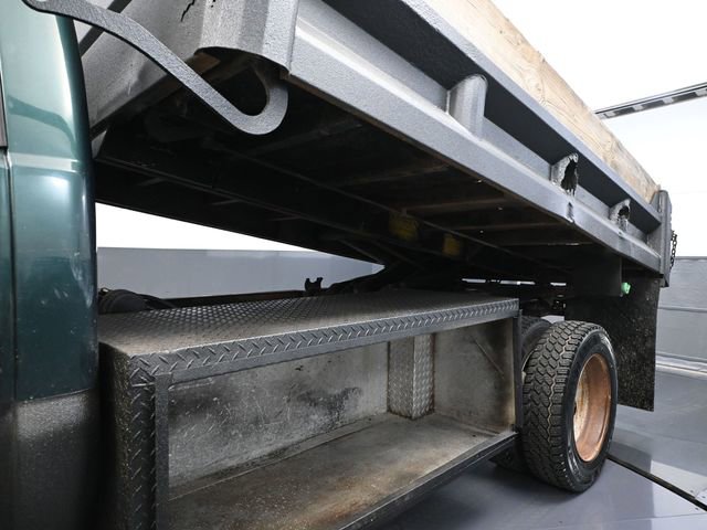 Used 2010 Ford F550 4x4 Regular Cab Super Duty image 26