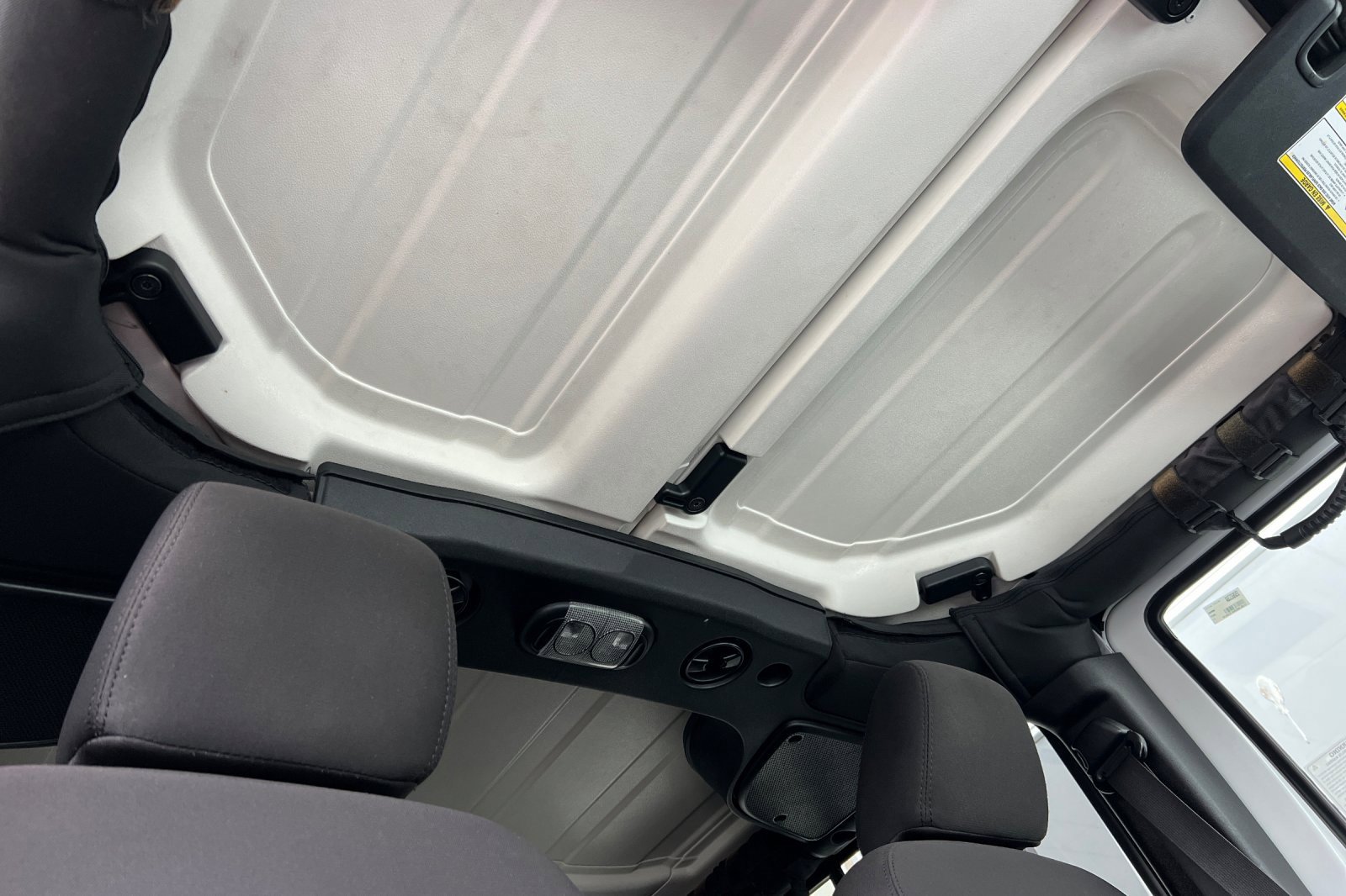 Used 2017 Jeep Wrangler Unlimited Sport w/ Quick Order Package 24S image 17