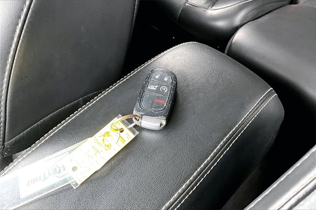 Used 2018 Jeep Cherokee Limited image 10