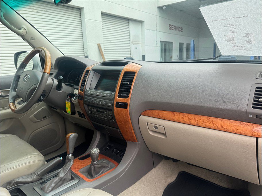 Used 2004 Lexus GX 470 AWD/4WD image 23