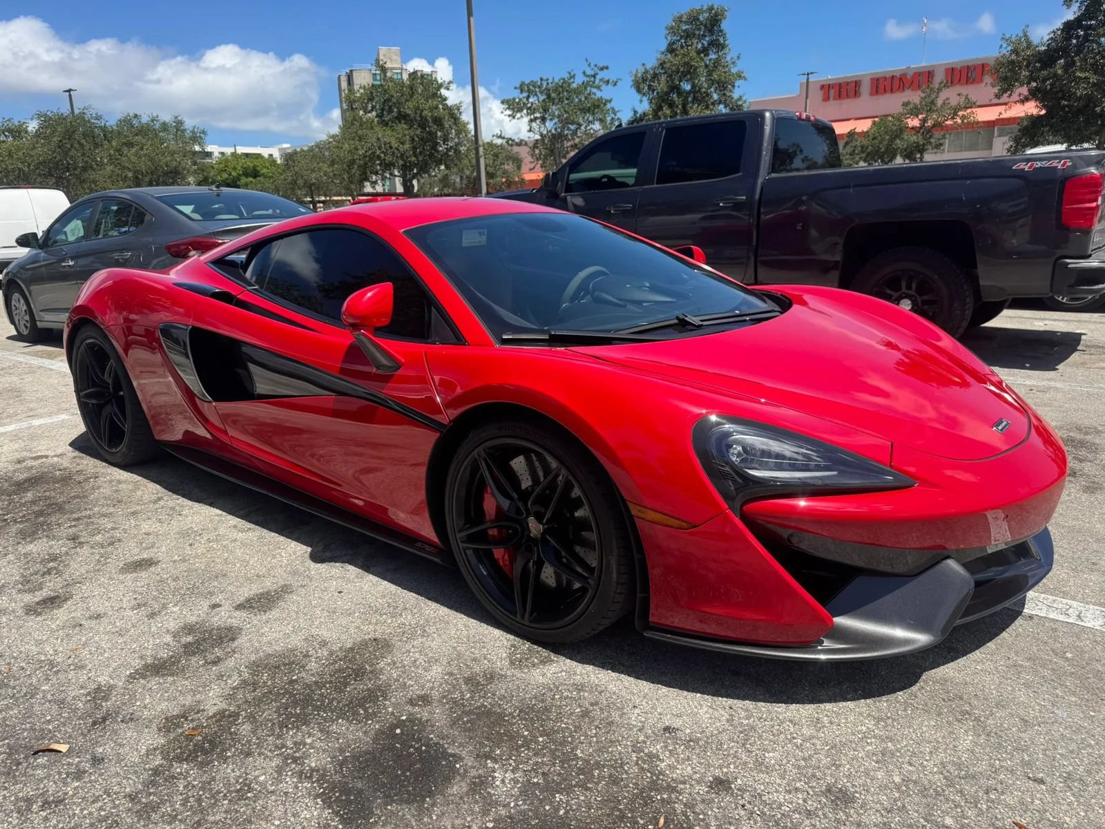 Used 2017 McLaren 570S Coupe RWD image 3