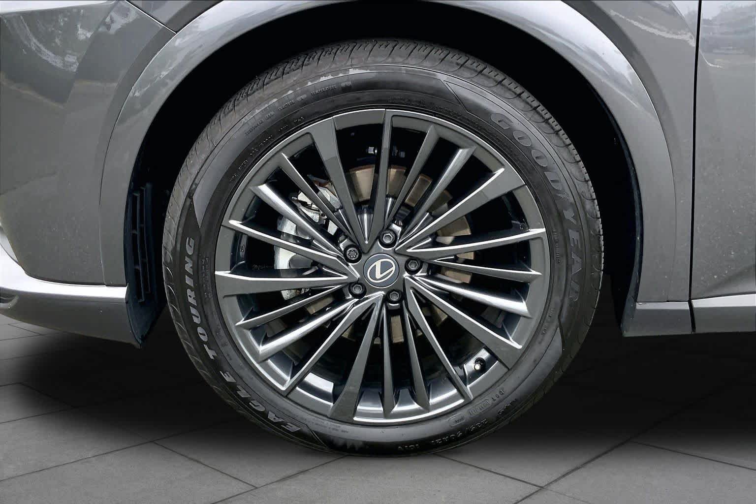 Certified 2026 Lexus RX 350 Premium w/ All Season Protection Package AWD/4WD image 11