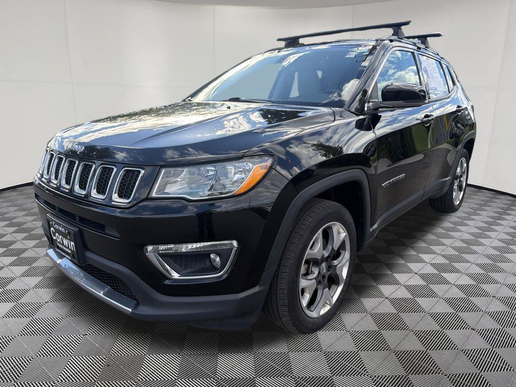 Used 2019 Jeep Compass Limited w/ Safety & Security Group AWD/4WD image 3