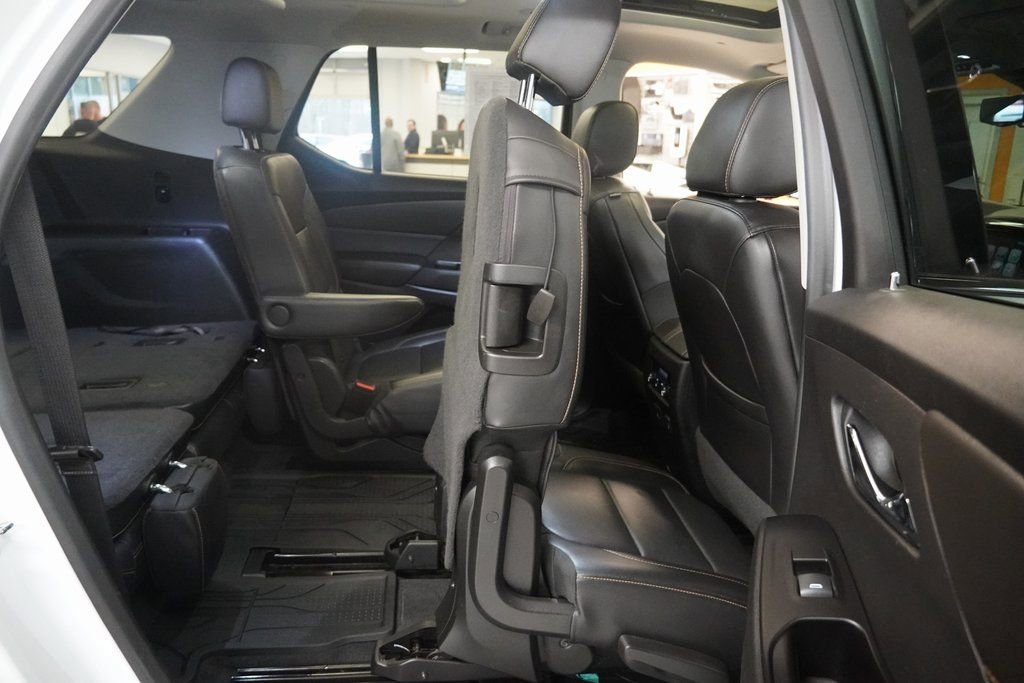 Used 2019 Chevrolet Traverse Premier w/ Redline Edition image 33
