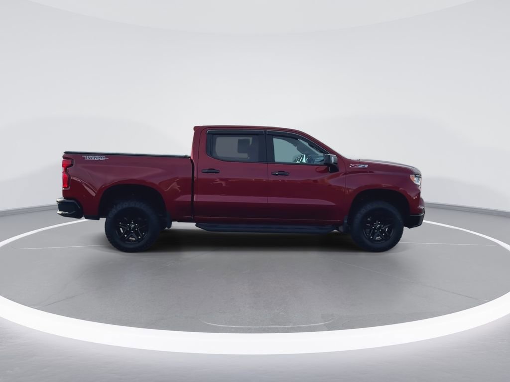 Used 2022 Chevrolet Silverado 1500 LT Trail Boss w/ Convenience Package II image 9