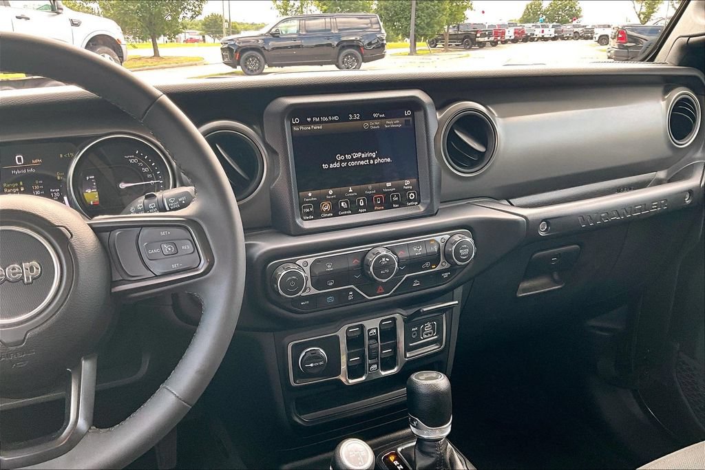 Used 2023 Jeep Wrangler Unlimited w/ 8.4" Radio Group AWD/4WD image 6