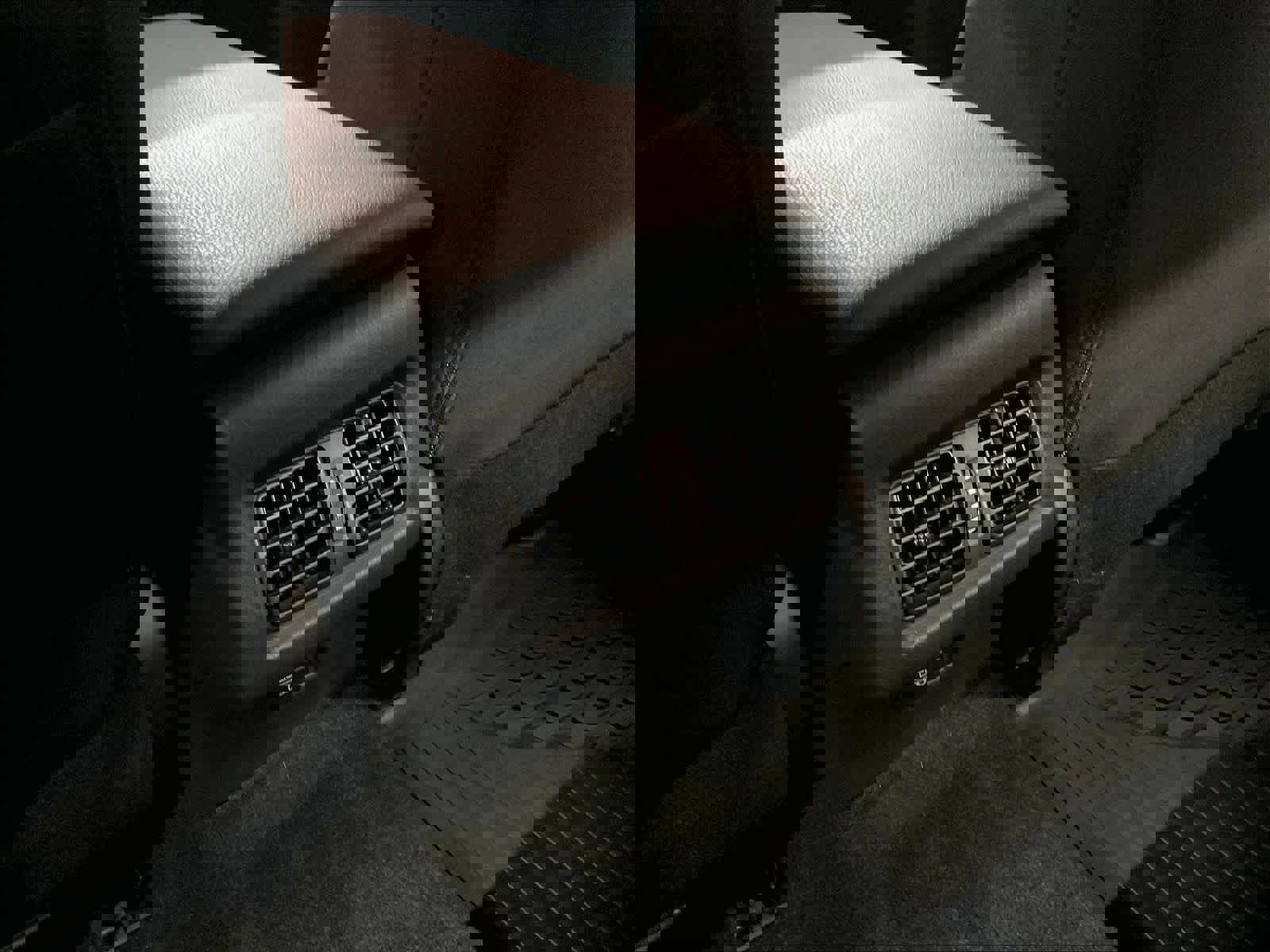 Used 2026 Toyota Camry LE w/ Convenience Package image 31