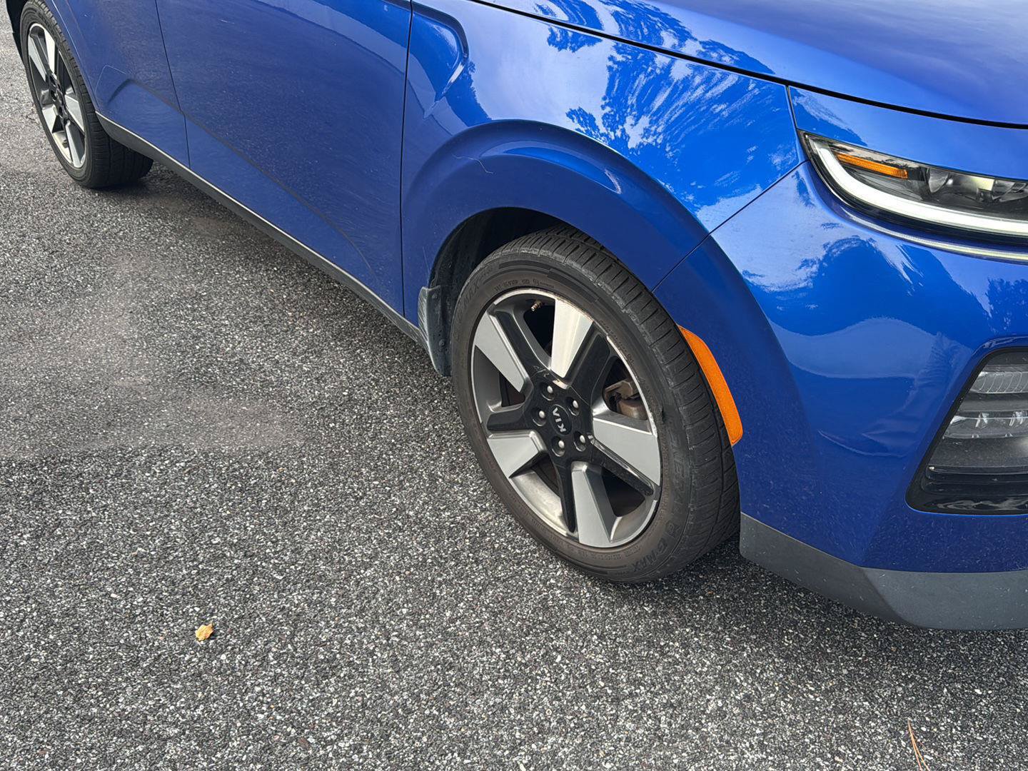 Used 2020 Kia Soul EX FWD image 4