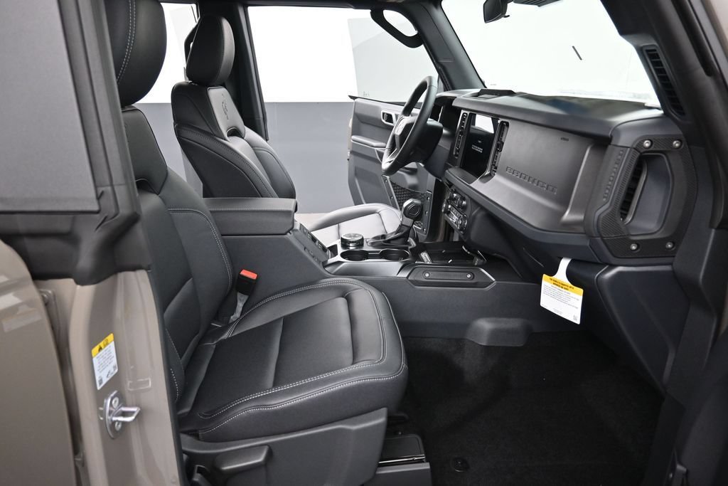 New 2026 Ford Bronco Big Bend AWD/4WD image 14
