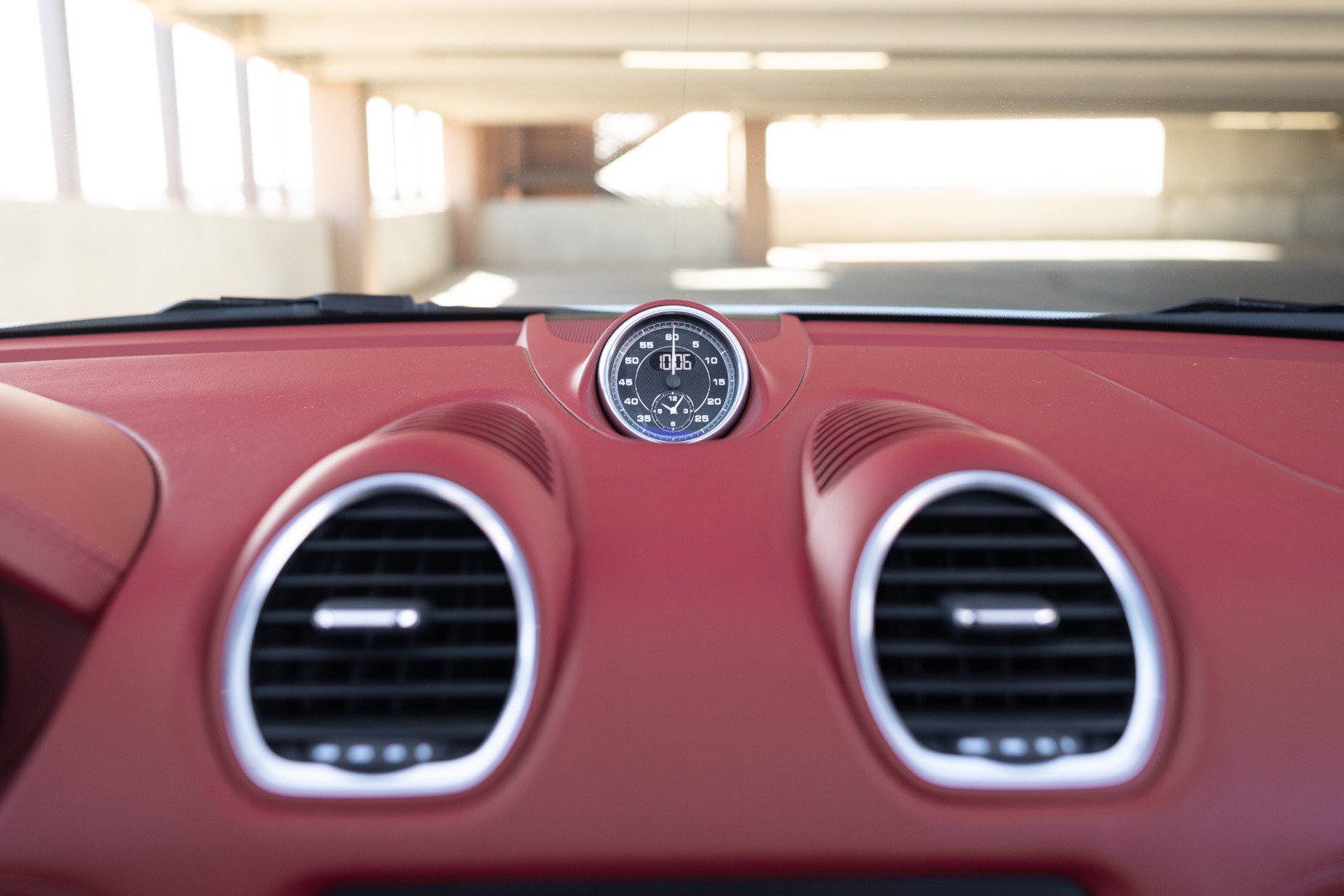 Used 2020 Porsche 718 Boxster Spyder RWD image 62