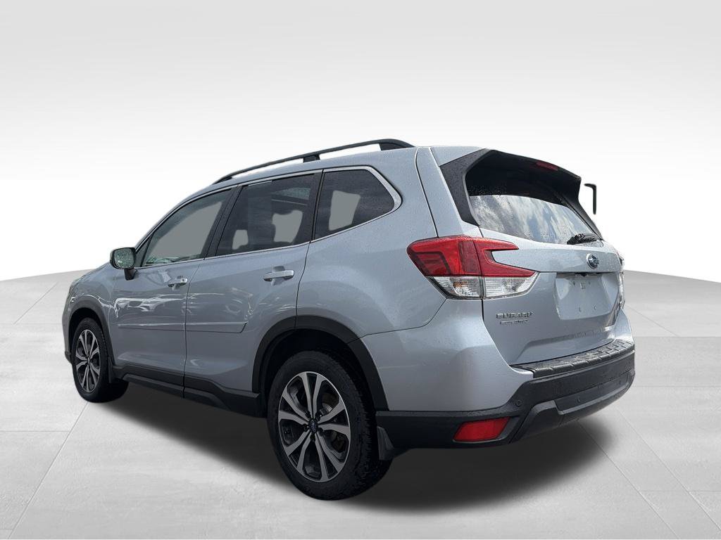 Used 2019 Subaru Forester Limited AWD/4WD image 15