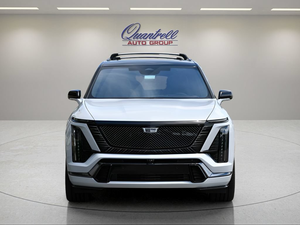 New 2027 Cadillac Vistiq Platinum w/ LPO, Floor Liner Package AWD/4WD image 9