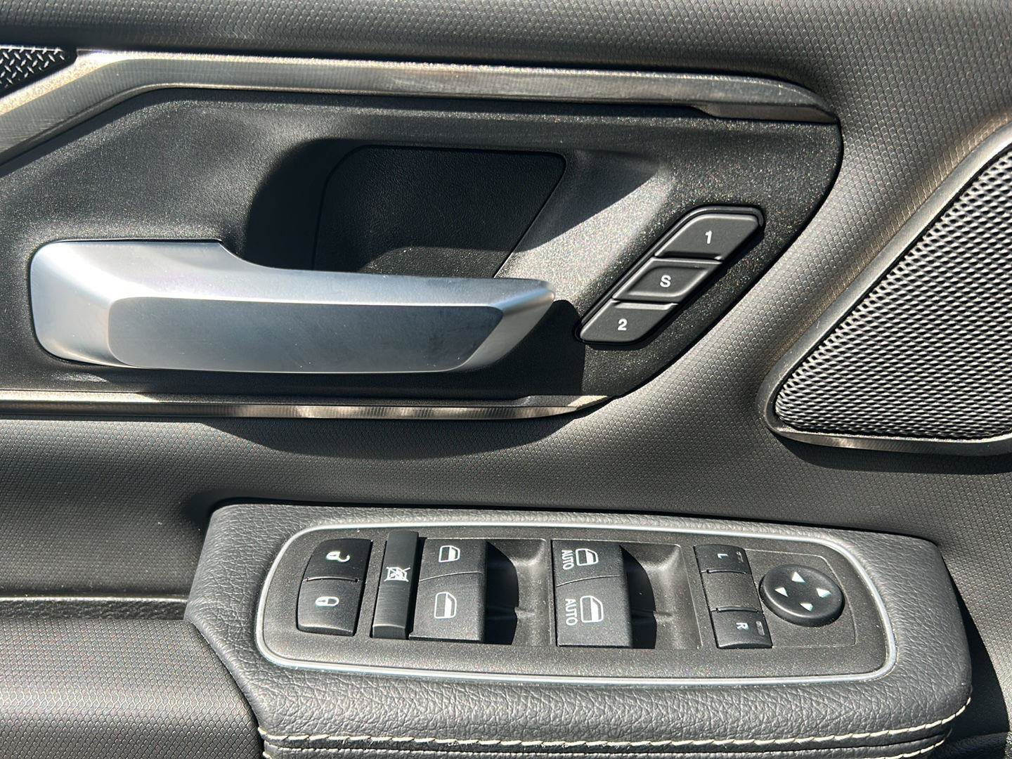 Used 2022 RAM 1500 Rebel w/ Rebel Level B Equipment Group AWD/4WD image 9