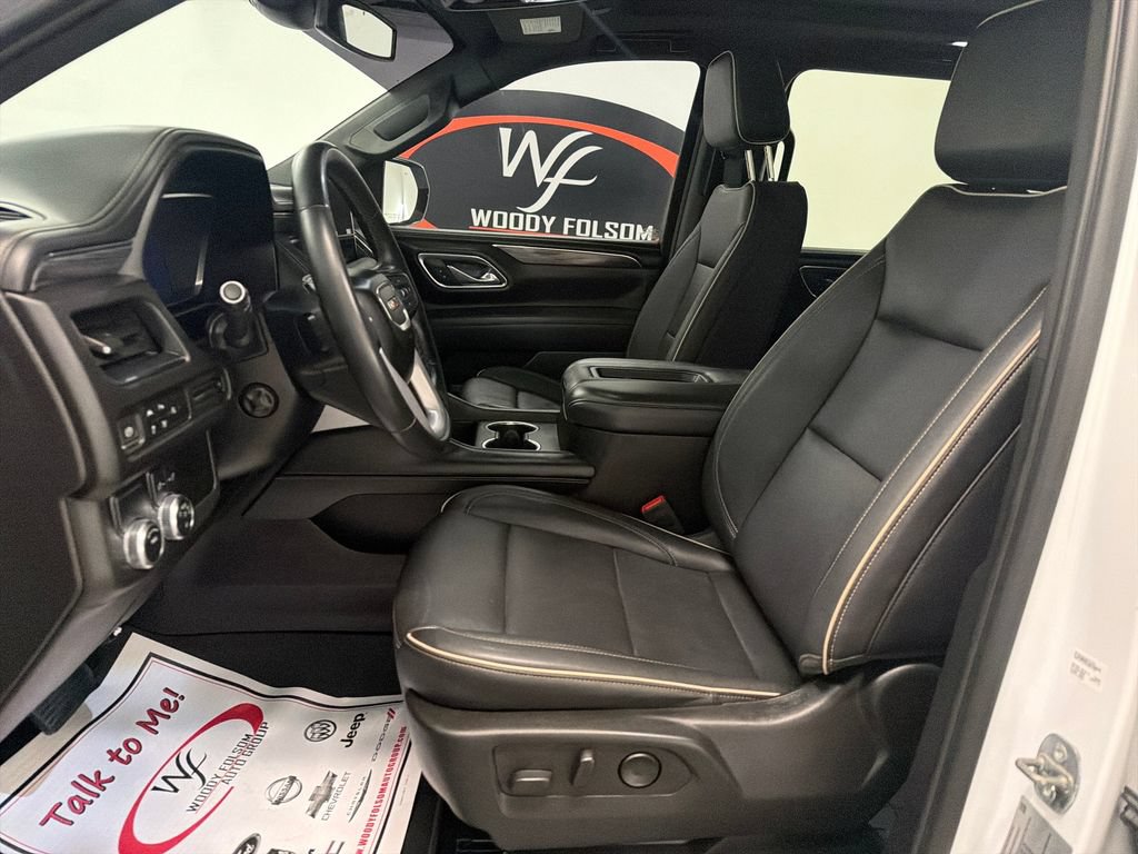 Used 2023 GMC Yukon XL SLT w/ SLT Premium Package RWD image 13