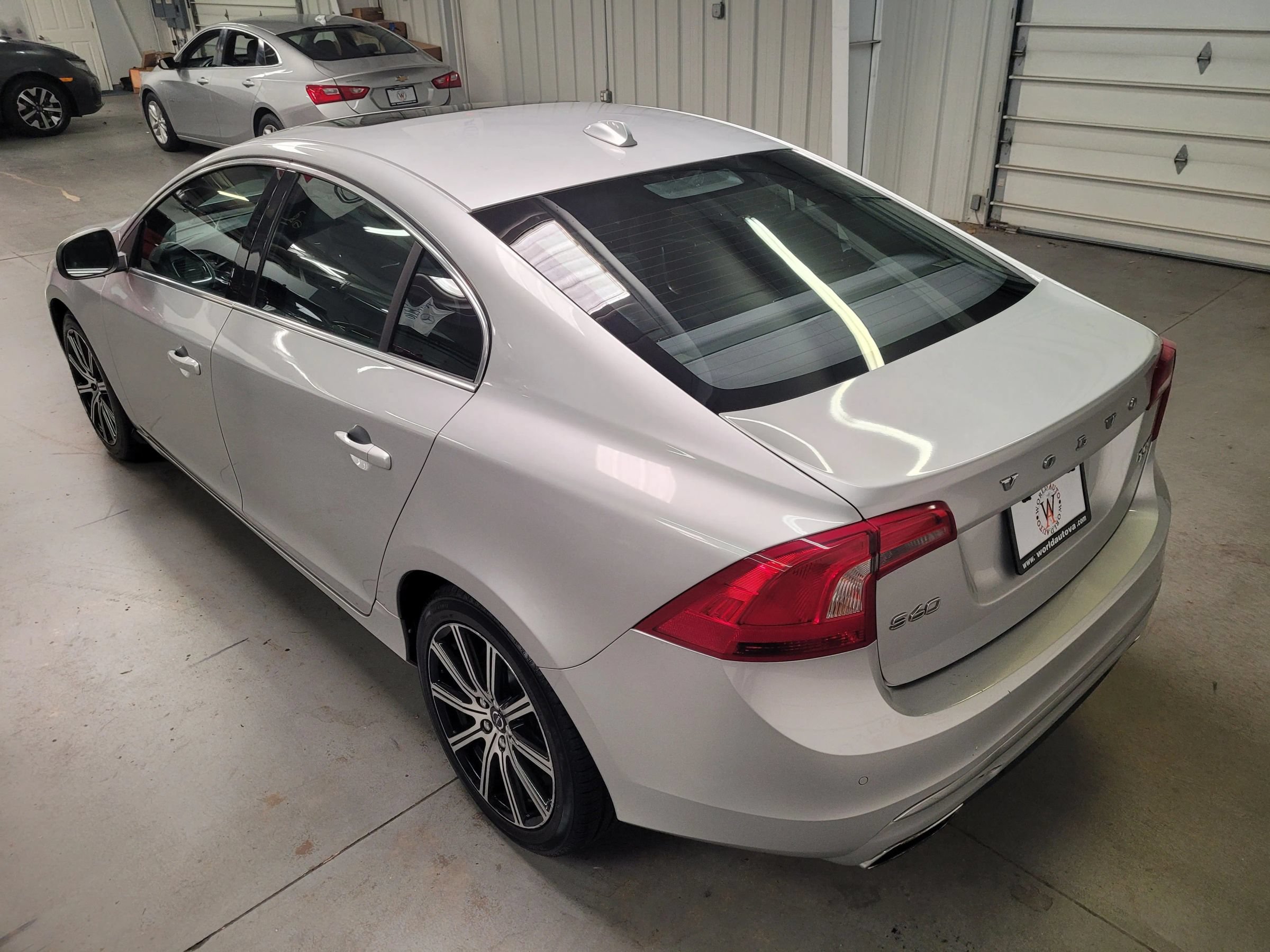Used 2016 Volvo S60 T5 Inscription Platinum AWD/4WD image 5