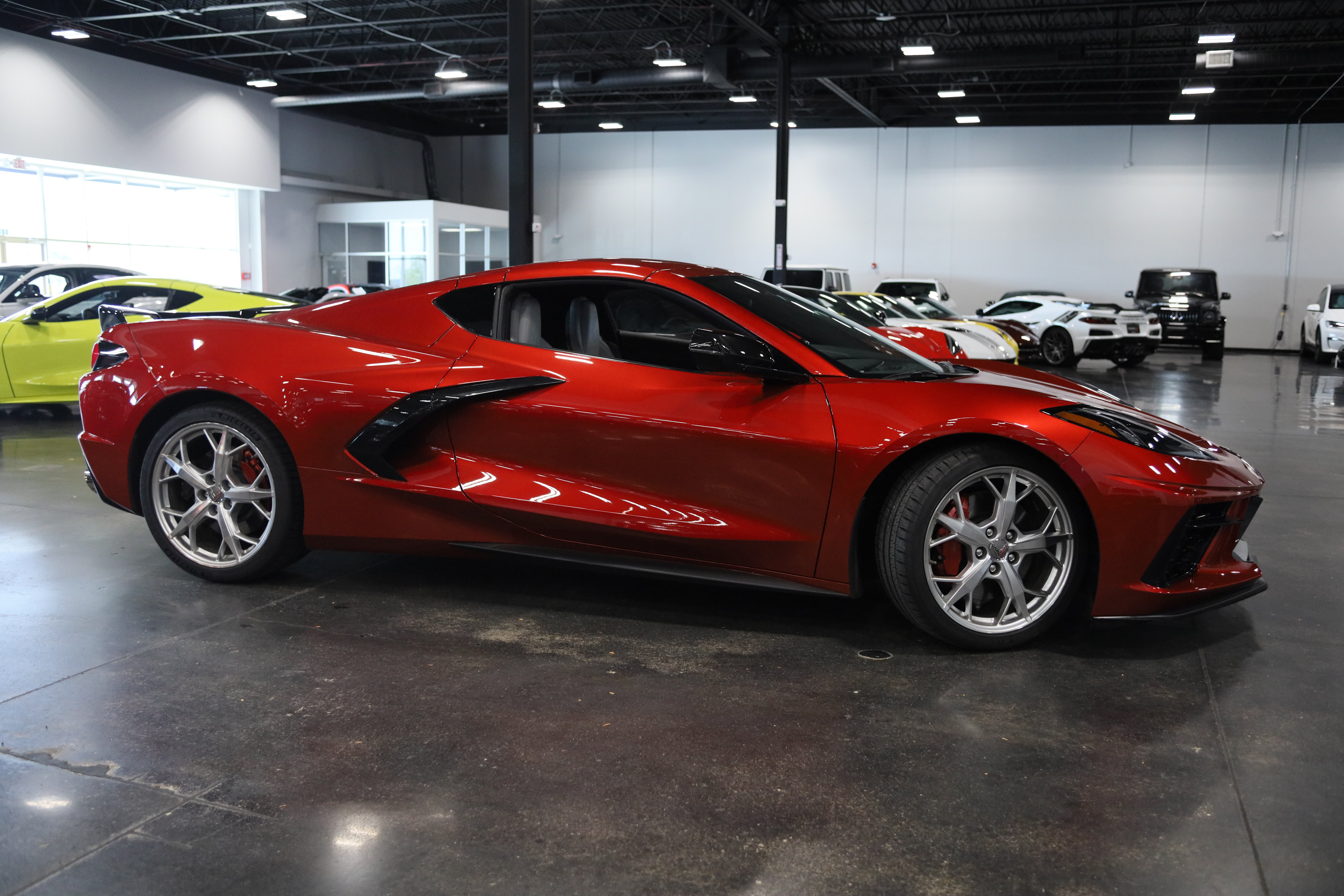 Used 2022 Chevrolet Corvette Stingray Preferred Cpe w/ Z51 Performance Package RWD image 8