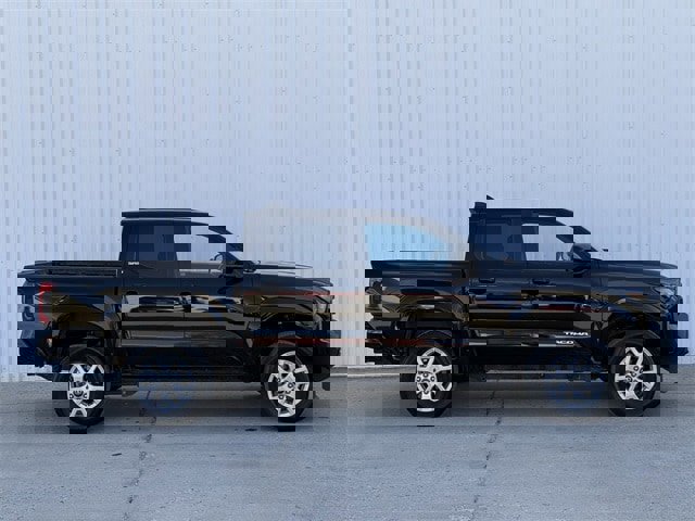 Used 2024 Toyota Tacoma SR5 image 3