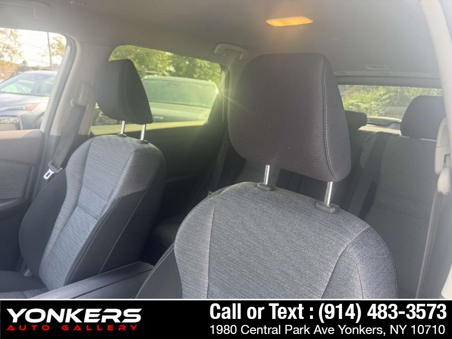 Used 2023 Nissan Rogue SV AWD/4WD image 10