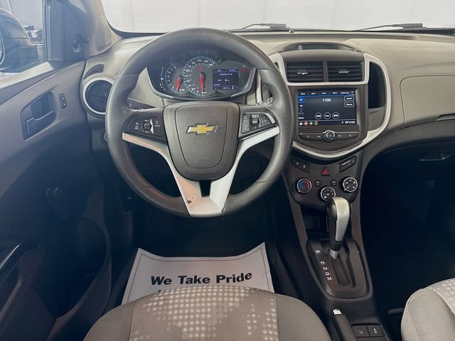 Used 2019 Chevrolet Sonic LT FWD image 22