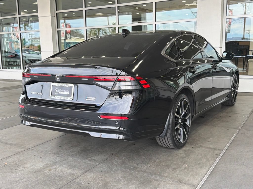 Used 2024 Honda Accord Touring image 14