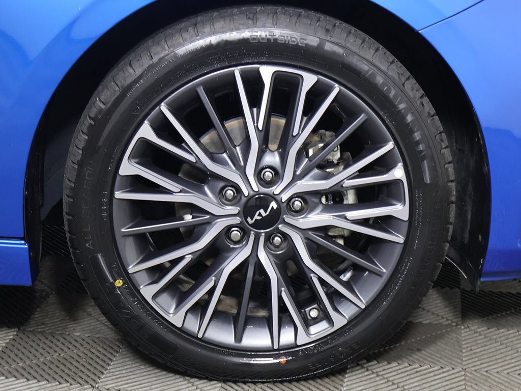 Used 2023 Kia Forte GT-Line w/ GT-Line Premium Package FWD image 23
