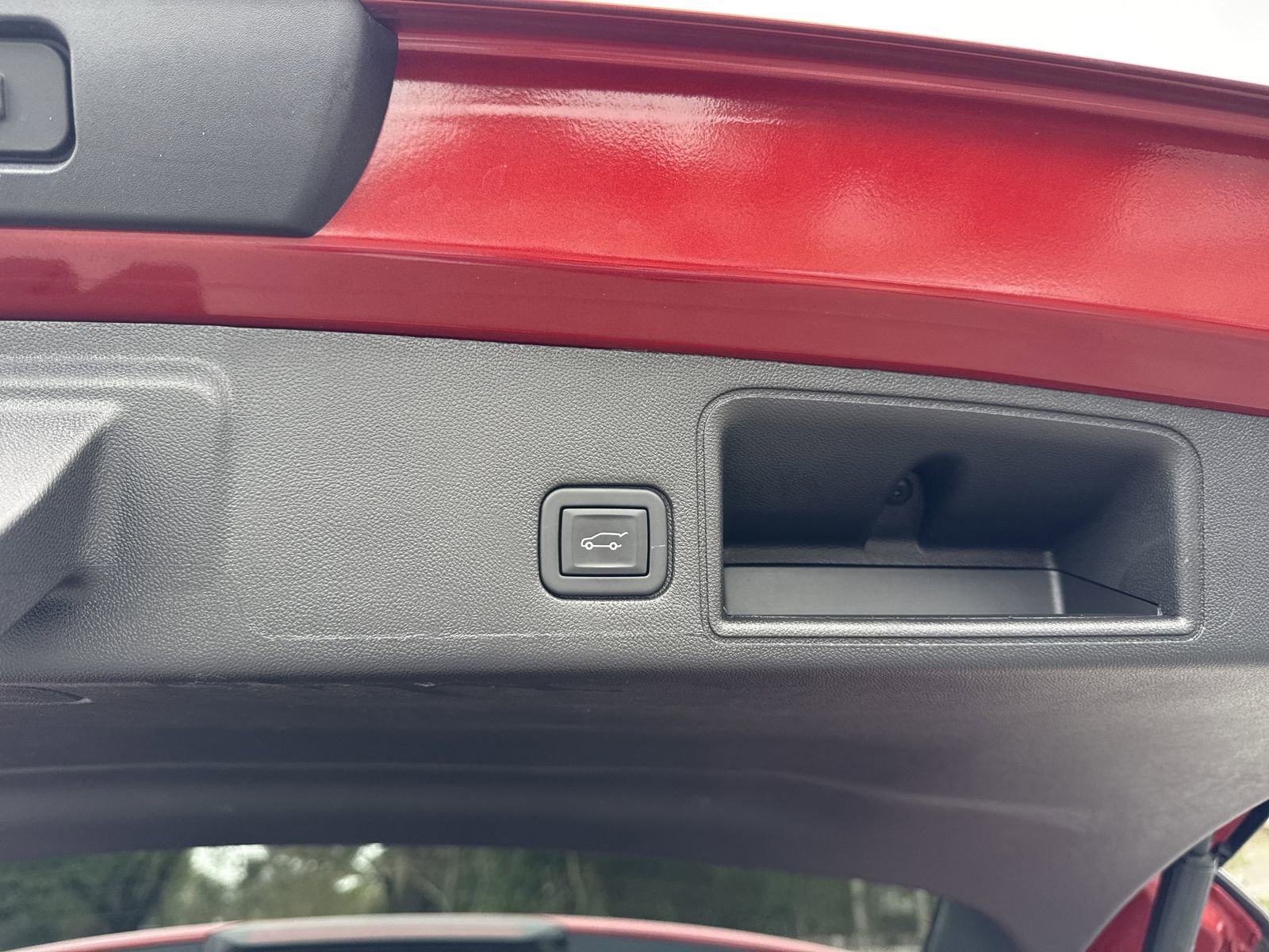 Used 2024 GMC Terrain AT4 w/ Infotainment Package II image 35