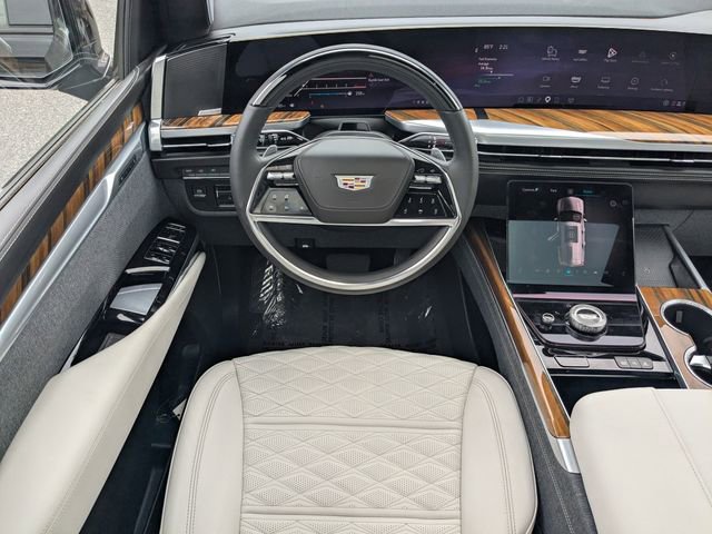 Used 2025 Cadillac Escalade Sport Platinum image 16