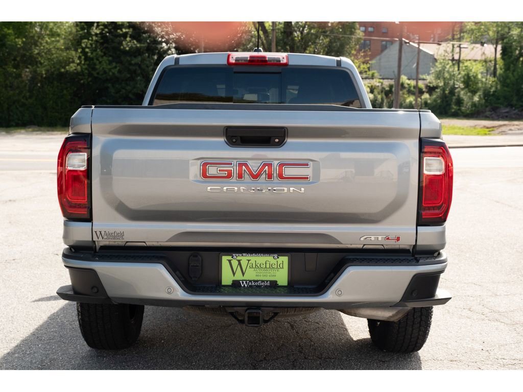 Used 2023 GMC Canyon AT4 w/ AT4 Premium Package AWD/4WD image 7