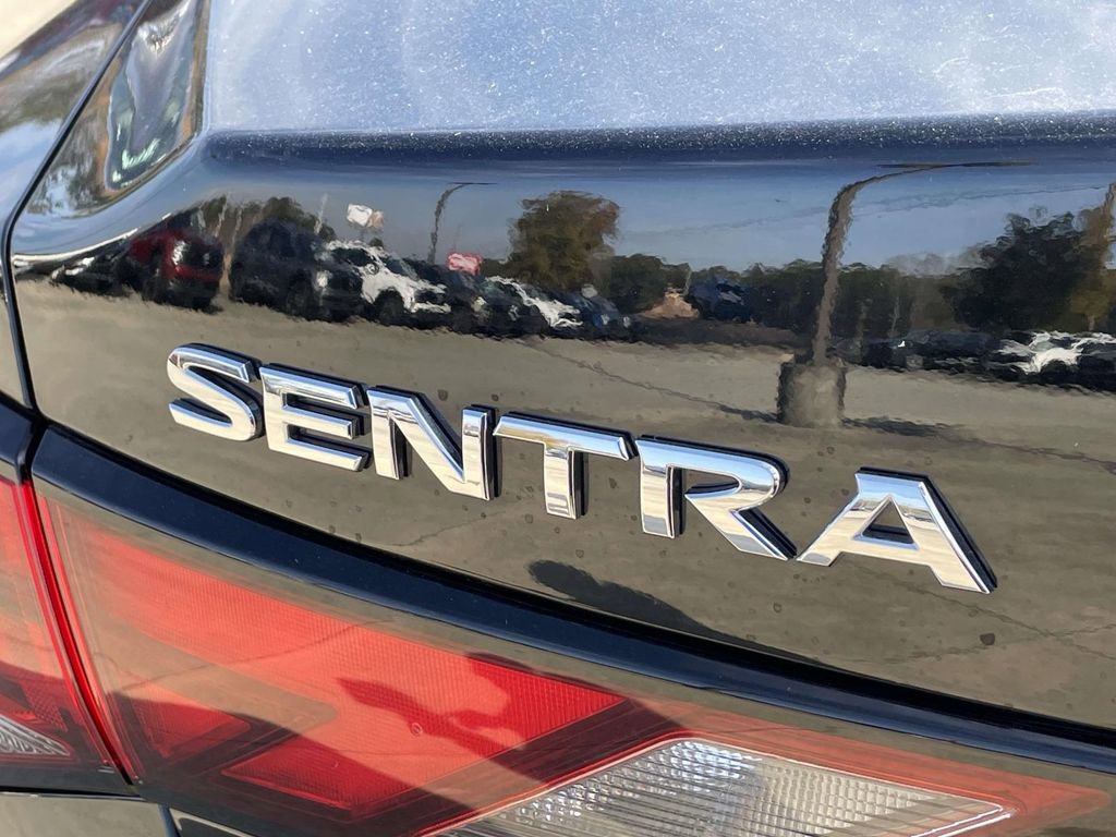 Used 2025 Nissan Sentra S image 9