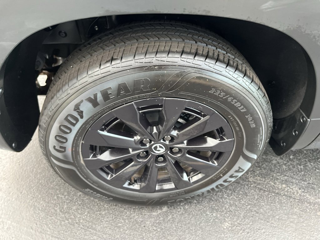 Certified 2025 MAZDA CX-50 2.5 Hybrid w/ Preferred Pkg image 35