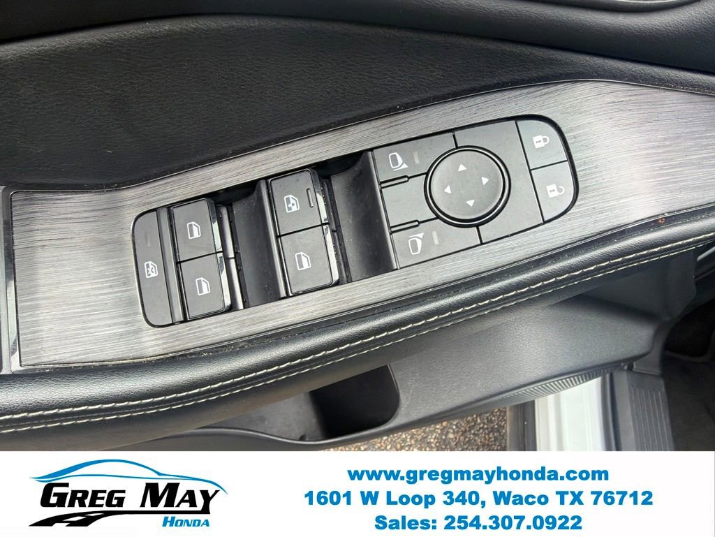 Used 2025 Nissan Rogue SV FWD image 22