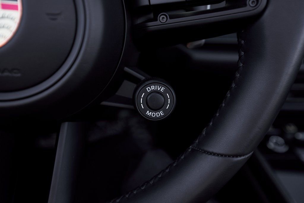 Used 2024 Porsche 911 Carrera GTS w/ Premium Package image 48