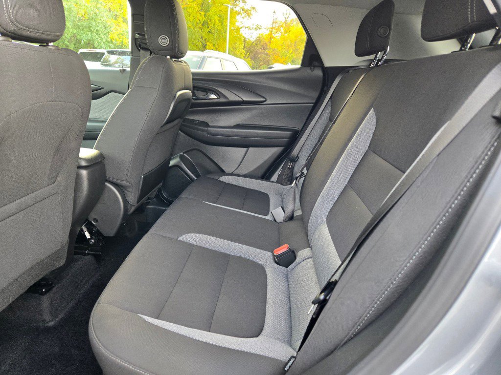 Used 2025 Chevrolet TrailBlazer LT image 15