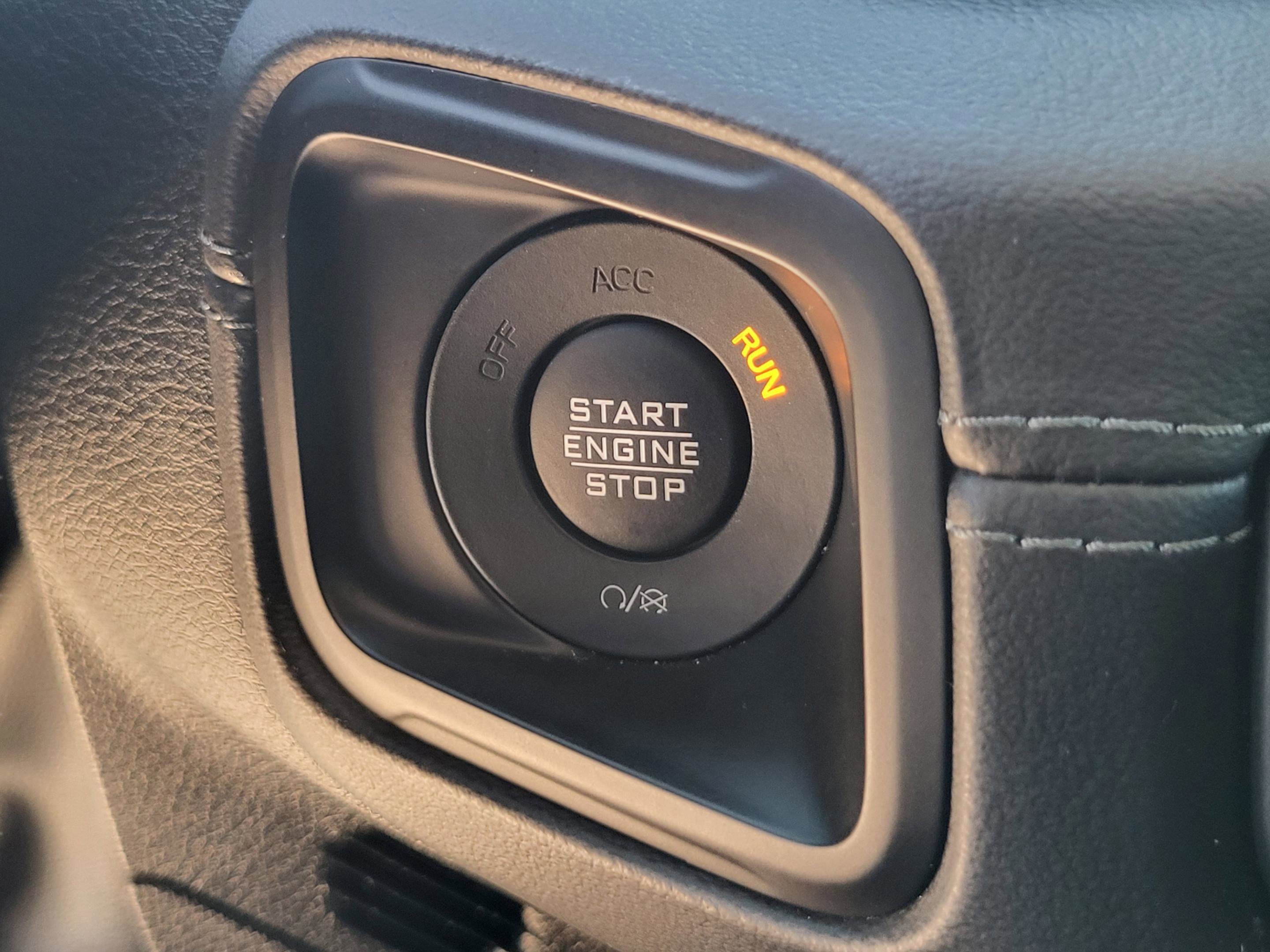 Used 2024 Jeep Wrangler Unlimited Rubicon w/ XTREMEE 35" Tire Package image 39