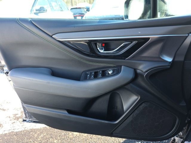 Used 2023 Subaru Outback Onyx Edition image 13