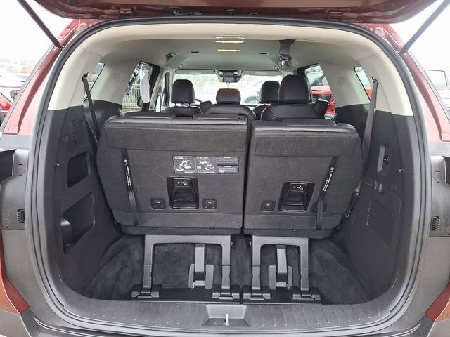 Used 2025 Kia Carnival image 31