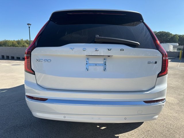 New 2026 Volvo XC90 B6 Plus w/ Protection Package Premier image 6
