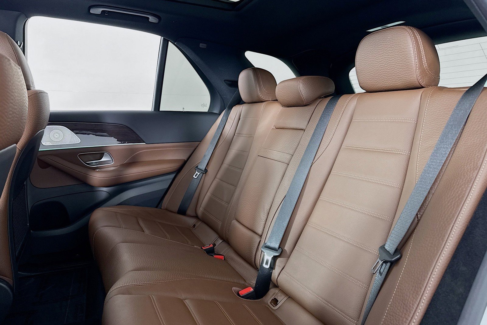 Certified 2025 Mercedes-Benz GLE 580 4MATIC image 8