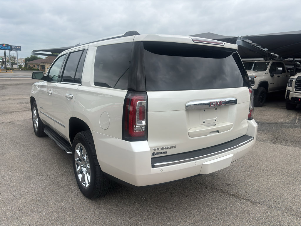 Used 2015 GMC Yukon Denali w/ Open Road Package image 8