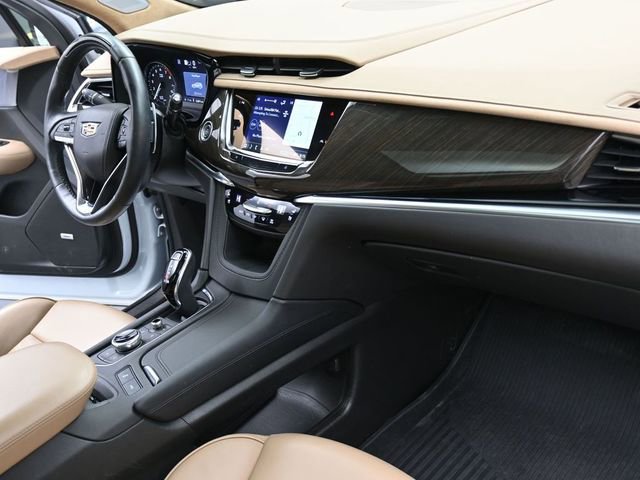 Used 2024 Cadillac XT6 Sport w/ LPO, Onyx Lite Package image 31