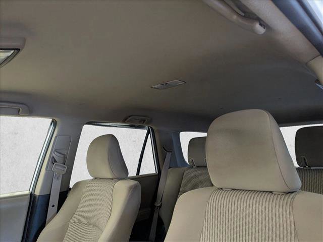 Used 2016 Toyota 4Runner SR5 image 18