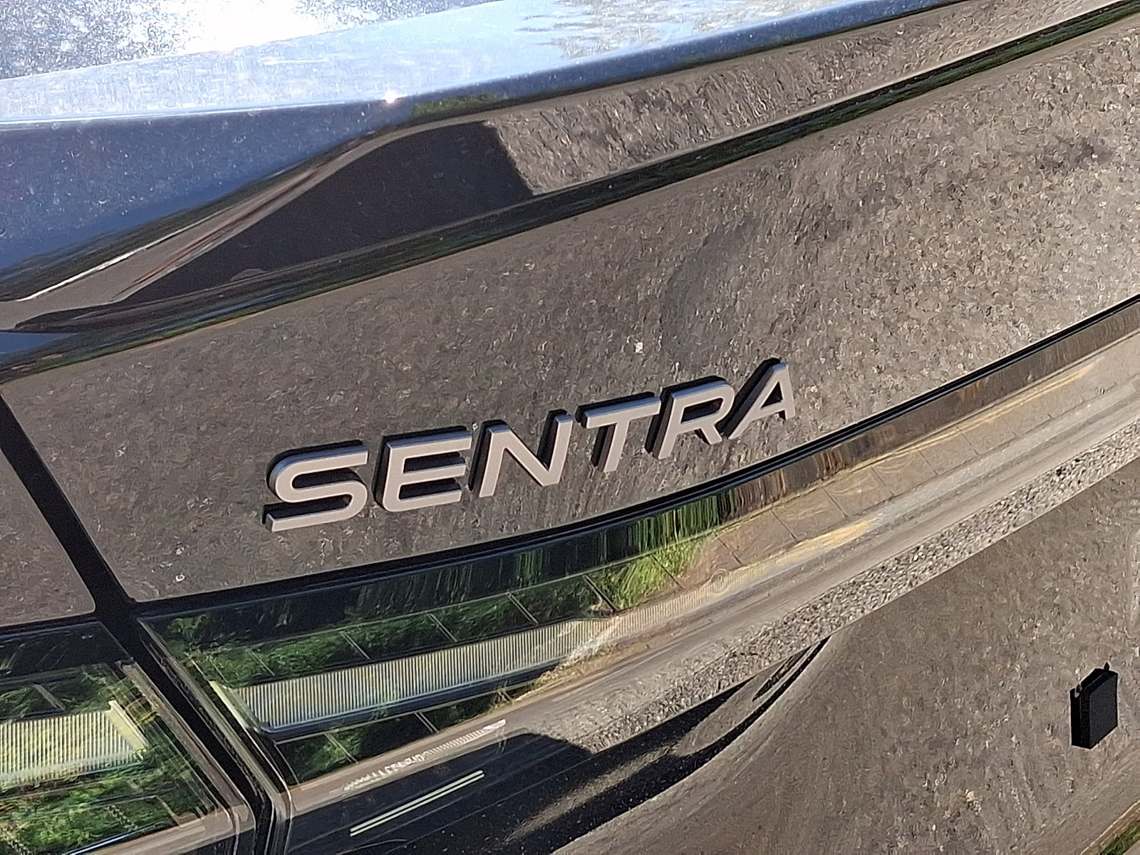 New 2027 Nissan Sentra SR w/ SR All Weather Package FWD image 22