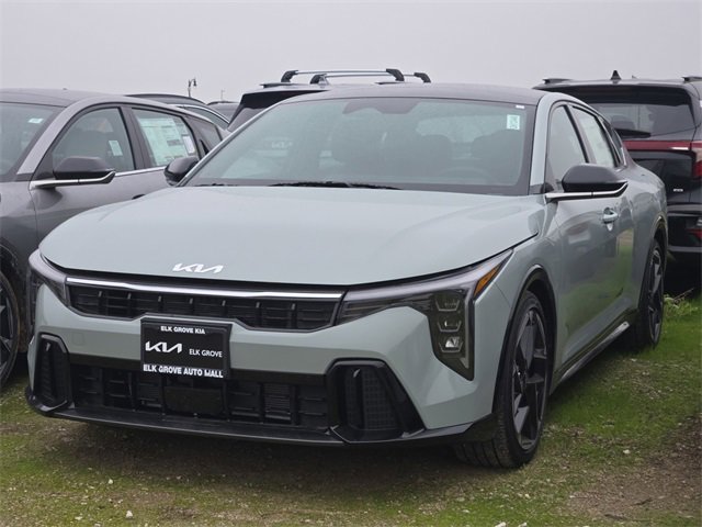 New 2025 Kia K4 GT-Line w/ GT-Line Sunroof Package image 3
