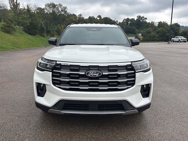 New 2027 Ford Explorer Active w/ Active Comfort Package AWD/4WD image 7