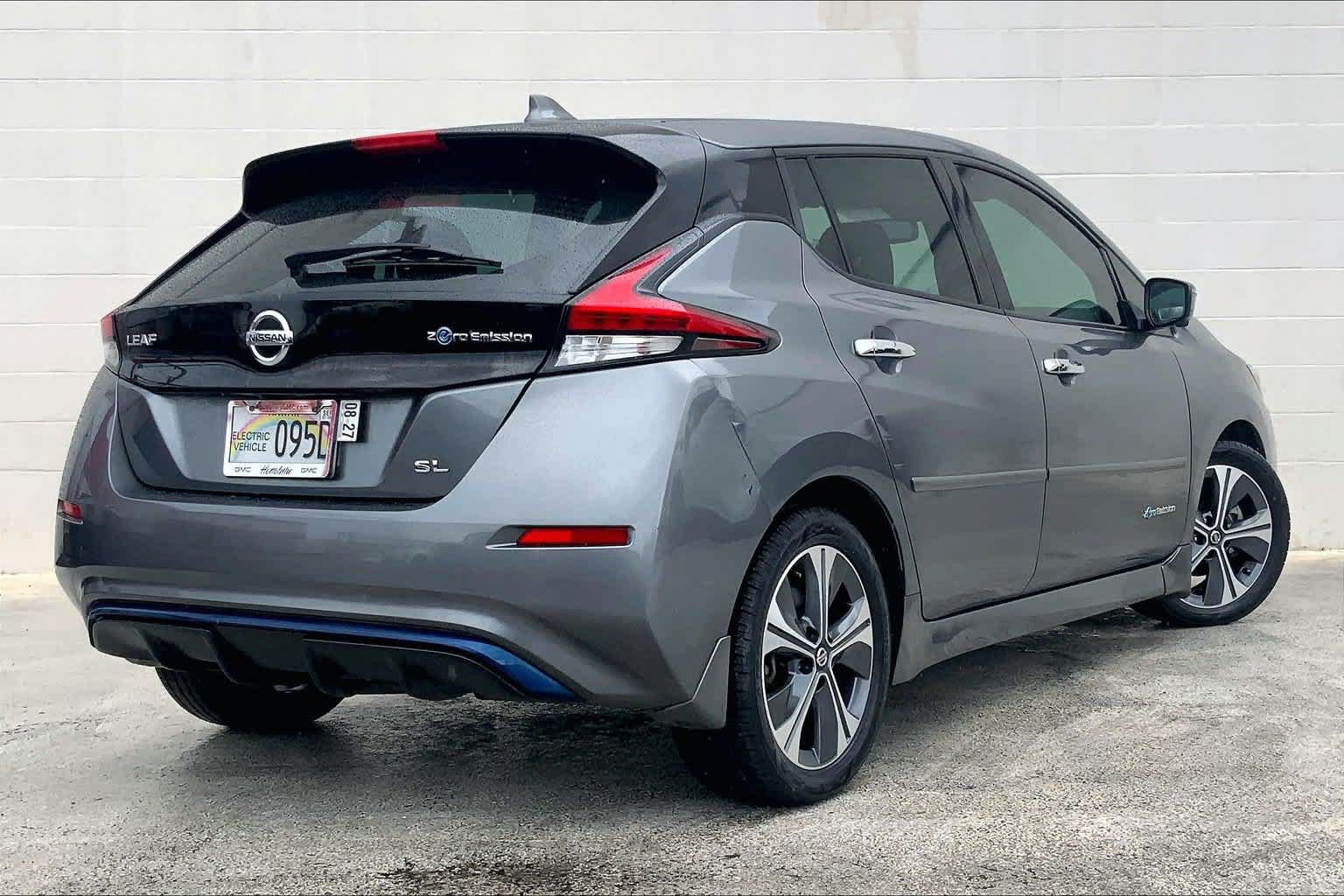 Used 2018 Nissan Leaf SL w/ SL Technology Package FWD image 22