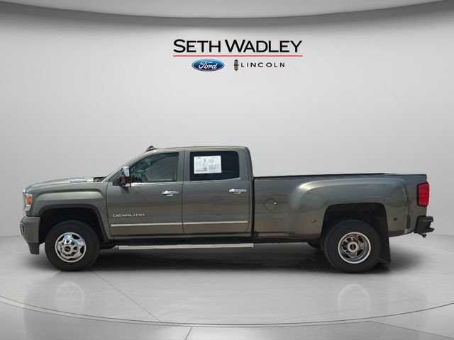 Used 2018 GMC Sierra 3500 Denali w/ Duramax Plus Package AWD/4WD image 4