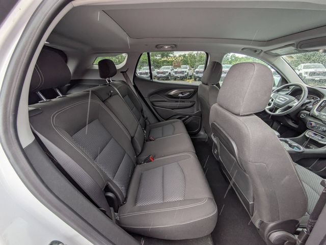 Used 2023 GMC Terrain SLE w/ Driver Convenience Package AWD/4WD image 33