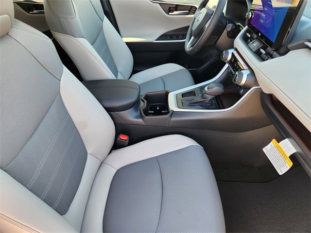 New 2025 Toyota RAV4 Limited image 10