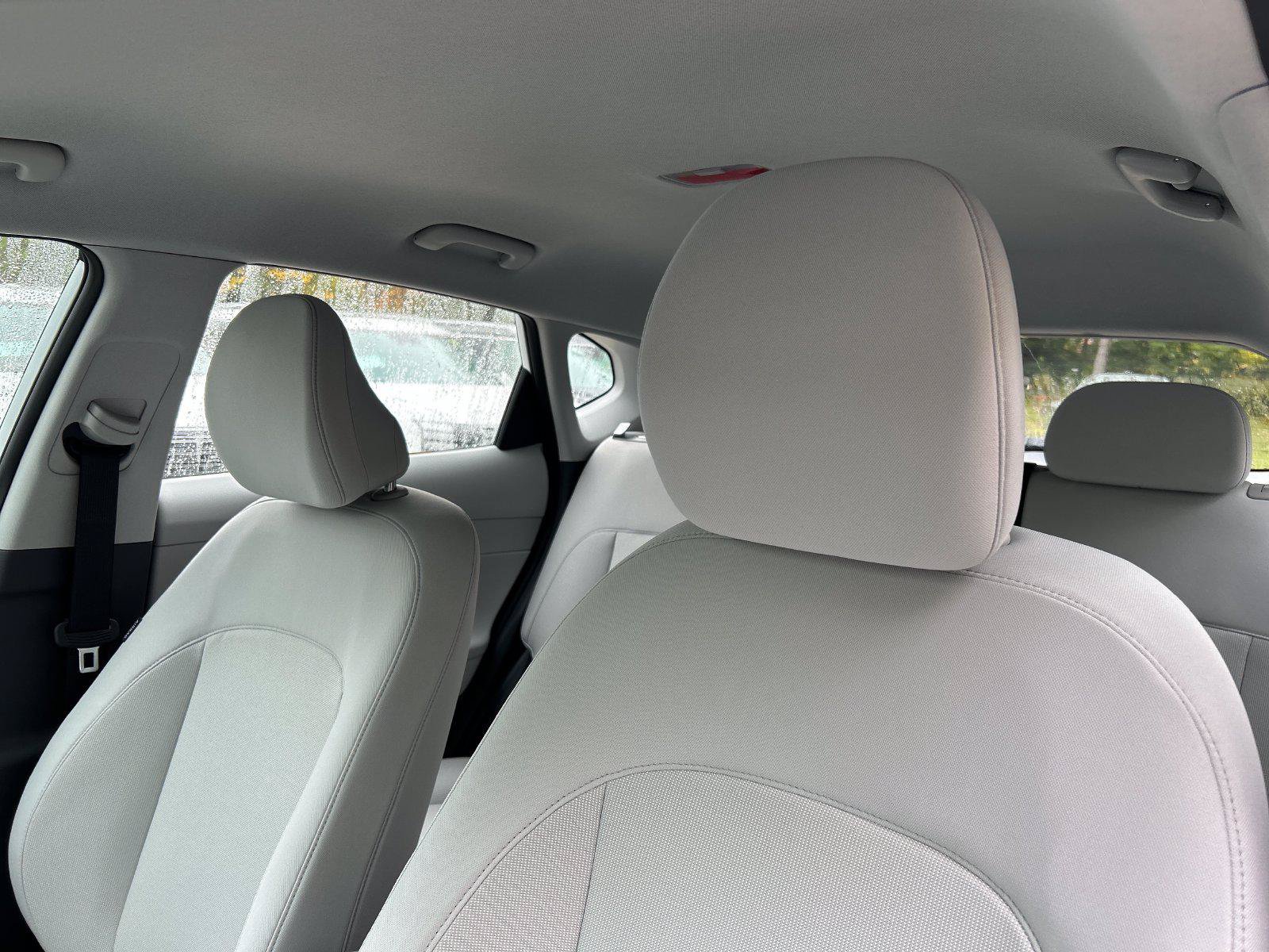 New 2027 Hyundai Kona SE AWD/4WD image 21