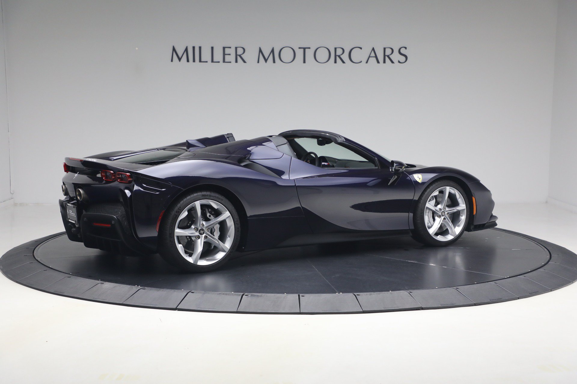 Certified 2024 Ferrari SF90 Spider AWD/4WD image 8